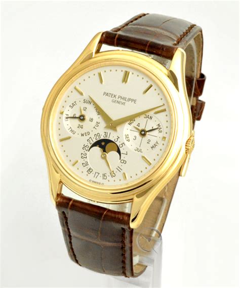 patek philippe ewiger kalender ref 3940|Patek Philippe sub dial.